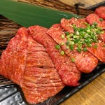 焼肉酒場ともさんかく 柏西口店 - 