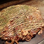 お好み焼きもみじ - せち焼（大・・・値段1.5倍でサイズ2倍）