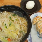 タンメンしゃきしゃき 九段下店 - 