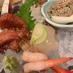 酒菜と炭 てりや - 料理写真:刺身盛合せ(2人前) 2,052円 〜鰹の土佐造り、平目昆布〆、生蛸のカルパッチョ、鰯のなめろう、しめ鯖、子持ち甘海老