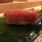 鮨駒 - 食べ比べ何れも旨味が引き出されております