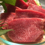 肉の変態集団 疾風ホルモン - タン刺し