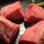 肉の変態集団 疾風ホルモン - 特上タンブロック