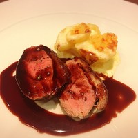 レグリエ - ビュルゴーの鴨のロティ