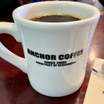 アンカーコーヒー - この厚手のマグカップが、アンカーコーヒーさんのシンボルですね♫