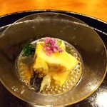 御料理 古川 - 玄海の蒸し鮑、白ズイキ、水前寺菜、素麺南京、生姜風味のジュレで