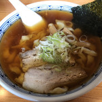 うえんで - 中華そば 手打麺 680円