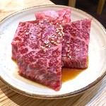 炭火焼肉ホルモン 横綱三四郎 - カイノミ　1,990円+税