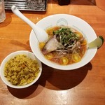麺屋 六感堂 - 限定チャコ飯 ドライカレー＋鰹とトマトの冷製麺