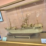 Kashiho Utsumi - よくできている、漁船の模型…