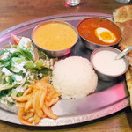 バタークリームセット(1150円) 選べるカレーはエッグ＆ベジ