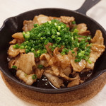 トンテキ食堂8 - 豚丼のあたま(700円)