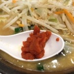 Kouraku En Tomesanu Maten - 味噌野菜たんめん640円 大盛 餃子240円
