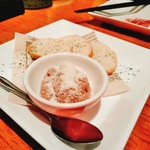 くろひげ - 牛肉パテ＋フランスパン