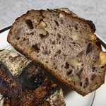 パンやきどころ RIKI - グルノーブルのクルミがザクザク！