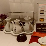 CHINESE FAN - 【2019.7.14(日)】テーブルにある調味料