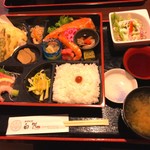 白帆 - 懐石弁当１８００円