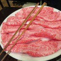 しゃぶしゃぶ・日本料理 木曽路 銀座五丁目店 - 和牛霜降り肉