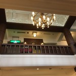 カフェ ラウンジ アンド バー アゼリア - クラシックホテル内観