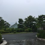 カフェ ラウンジ アンド バー アゼリア - クラシックホテル玄関からの眺望