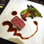 スゥリル - 和牛のロースト