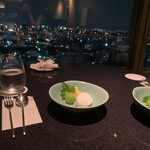 コンテンポラリー・ダイニング クラウン - 