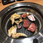 肉と鍋 さとり - 