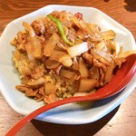 焼めし 圓家 - 特製チャーハン肉のせ