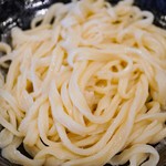 竹國 武蔵野うどん - メガネコード型のうどん