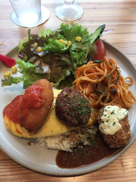 長崎ご当地b級グルメ トルコライス の専門店 真面目に美味しいです By 又 三 郎 長崎トルコライス食堂 秋葉原 洋食 欧風料理 その他 食べログ