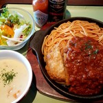 ロイヤル千歳洋食軒 - スパカツ