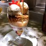 PATISSERIE ASAKO IWAYANAGI - パルフェ ペシュ