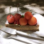 PATISSERIE ASAKO IWAYANAGI - 季節のフルーツタルト