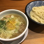 麺 一直 - 