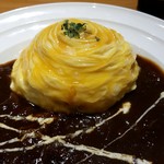 カフェ＆ダイニング オムズ - OMS特製オムハヤシライス：980円