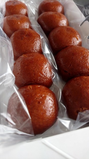 10円まんじゅう 上品の郷 - 鹿又（和菓子）の写真