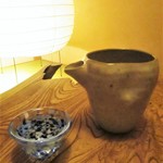 大和 - 三重県久居「油正」初日 冷酒 純米酒 1本 300ml 756円（税込）。　　　　　2019.07.13