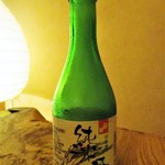 大和 - 三重県久居「油正」初日 冷酒 純米酒 1本 300ml 756円（税込）。　　　　　2019.07.13