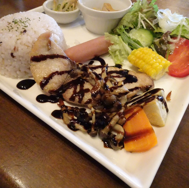 ワンプレート Oneplate 平塚 カフェ 食べログ