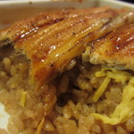 まめたぬき - しっかりと味の染みたご飯