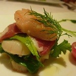 ピアッティ カステリーナ - 帆立、鴨、野菜のミルフィーユ