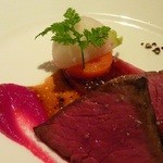 ピアッティ カステリーナ - 蝦夷鹿のロースト