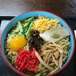 黄金そば - 冷やし中華 700円