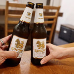 酒とタイ料理 ピッサヌローク - HAPPY BIRTHDAYの乾杯♪