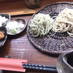 Soba Kiri Kagi Tani - ２色蕎麦