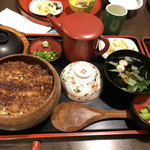 炭焼うな富士 - 