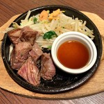 肉屋の肉バル TAJIMAYA - ハラミステーキ