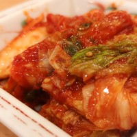 肉の田じま - 自家製キムチ