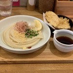 讃岐うどん　志成 - 
