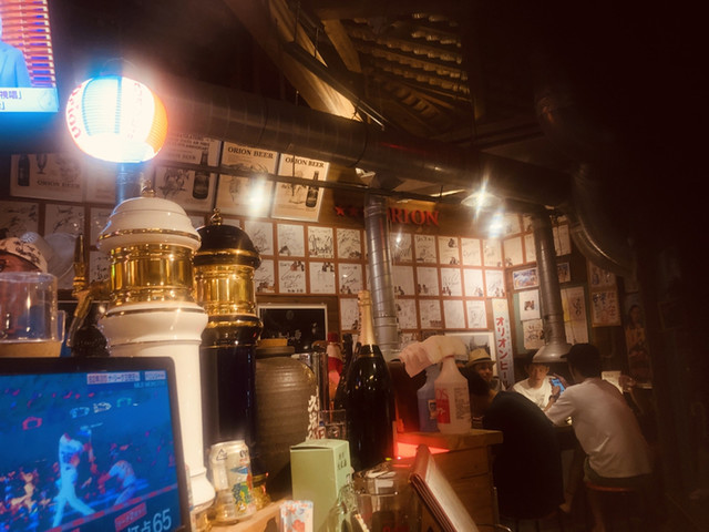 那覇尋常高等小学校跡地にて By 工藤明生 本物 焼肉ホルモン 久米二丁目 県庁前 焼肉 食べログ